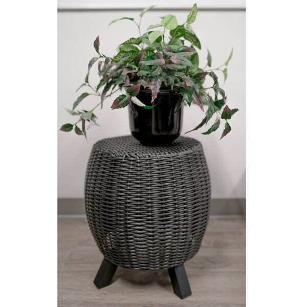 Grapevine Lisa Wicker Plant stand